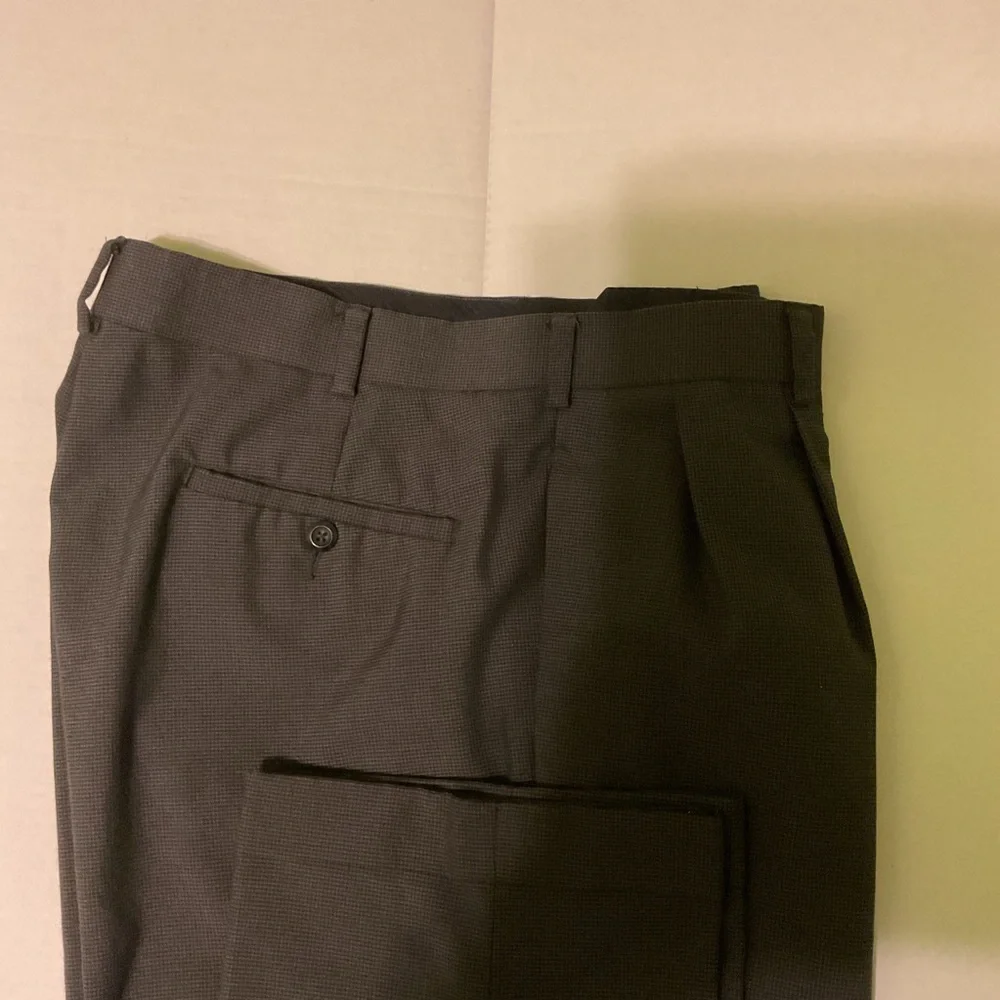 AXIST Essentials‎ Men’s Dress Pants 33x32 Gray Micro Check Flat Front Wool Blend